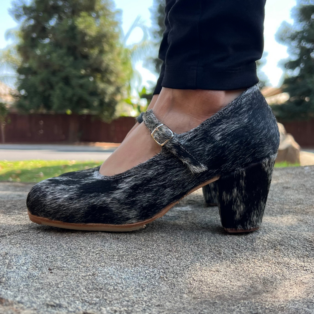 Danzarteb Women's Folklorico Shoes with Nails, Cowhide, 7cm Heel