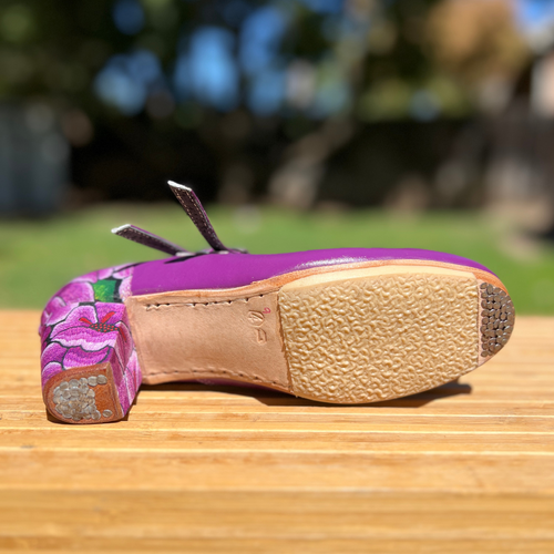 Folkloric dance shoes clearance