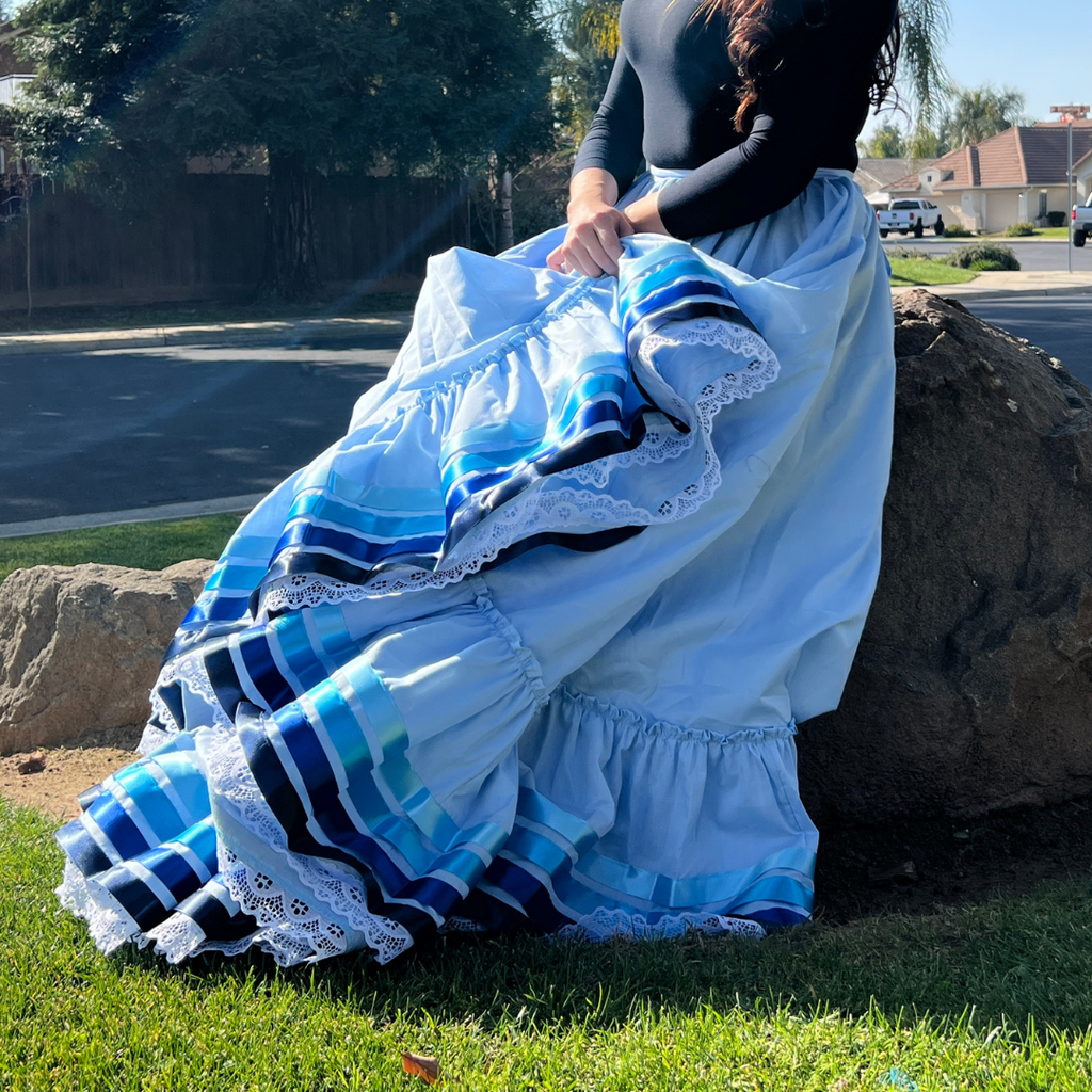 Hoja de Maiz Folklorico Dance Practice Skirt, Poplin Fabric, Doble Vuelo, Cielo