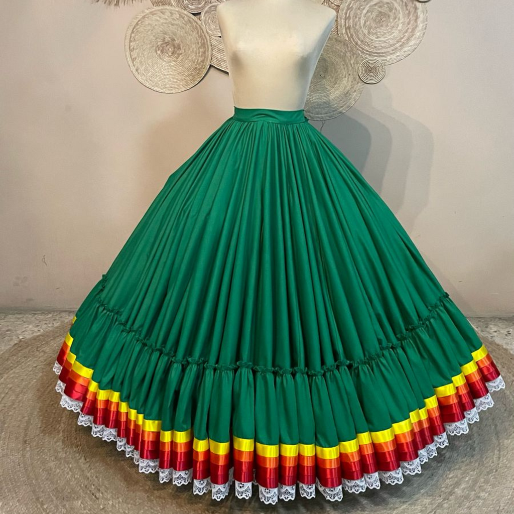Hoja de Maiz Doble Vuelo Folklórico Practice Skirt – Bandera