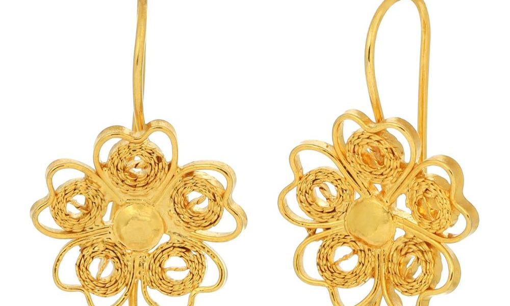 Gold filigree flower drop earrings 