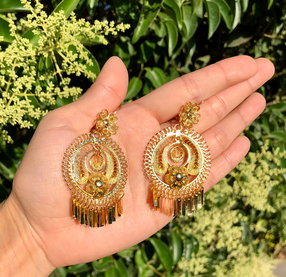 Folklorico Dance Filigree Earrings, Single Flower